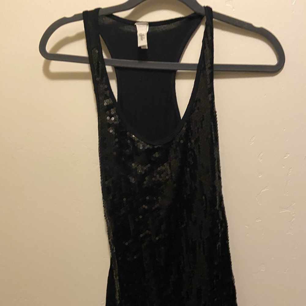Sequence top